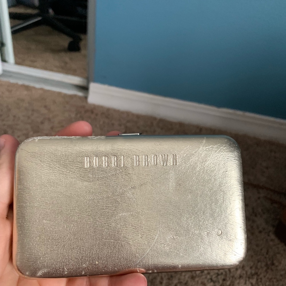 Bobbi brown wallet